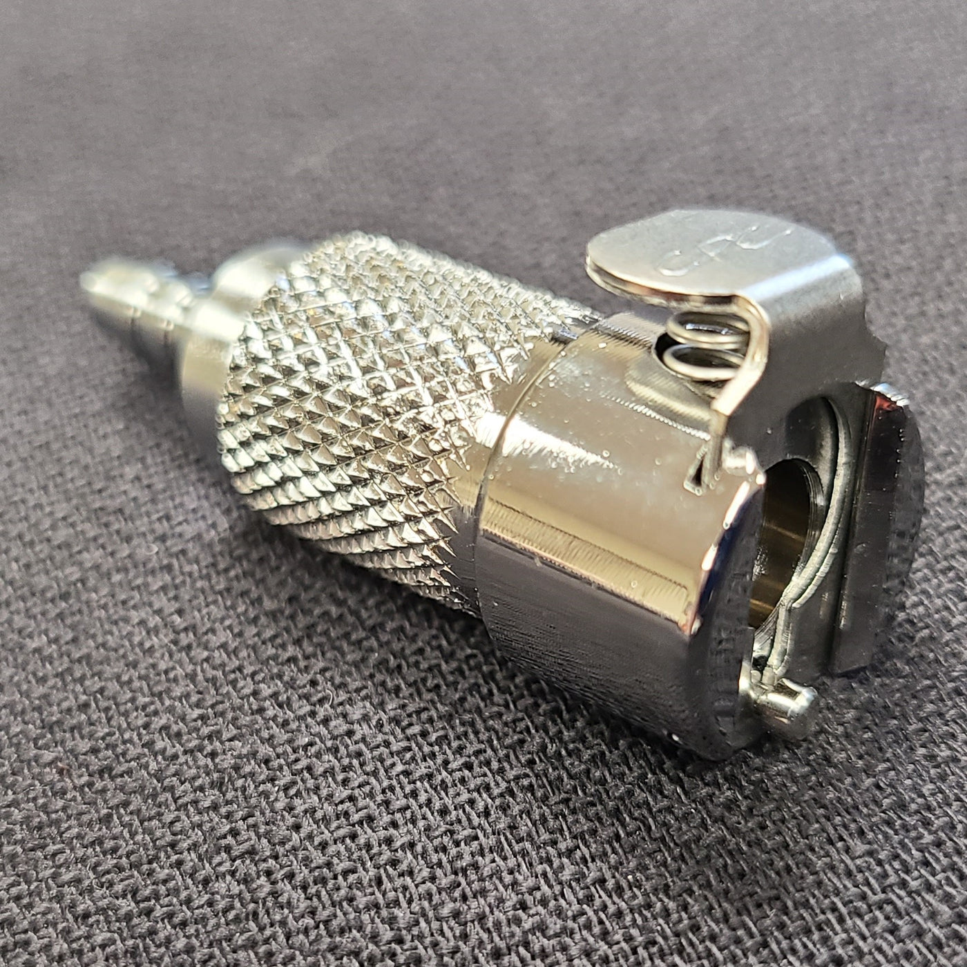 Female Connector - 1/8" barbed metal female connector (no internal valve).